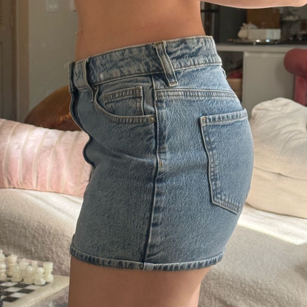 PacSun low rise Light Blue Denim micro Skirt size 26 or 2 - Picture 2 of 6